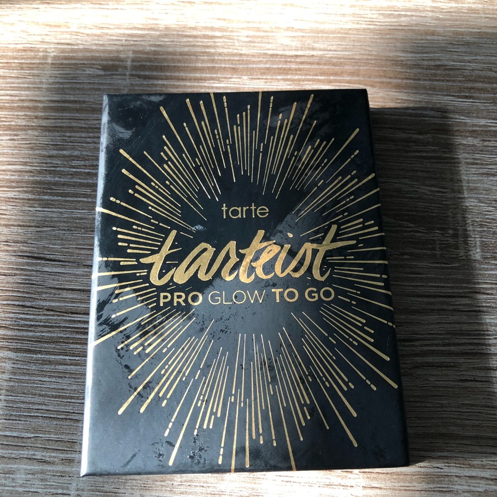 Tarte pro glow to go